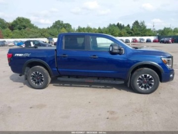Nissan Titan 2023 Nissan Titan 2023 Nissan Titan 4x4 Crew Cab PRO-4X 5.6 Benzyna 400KM, zdjęcie 7