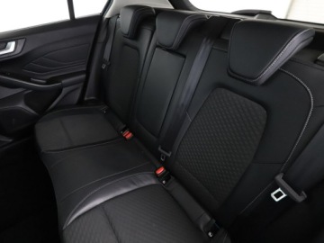 Ford Focus IV Hatchback 1.5 EcoBlue 120KM 2019 Ford Focus Navi czujniki parkowania Klimatyzacja, zdjęcie 16