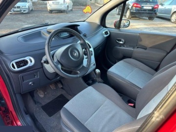 Renault Modus Hatchback 1.6 i 16V 88KM 2006 Renault Modus 1.6 16V Cite 88KM 2006r, zdjęcie 11