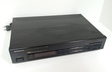 FM-ТЮНЕР ПИОНЕР F-445