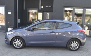 Hyundai i30 II Hatchback 5d 1.4 MPI 100KM 2012 Hyundai i30 Hyundai i30 i30cw 1.4 Trend 1.4 Benzyna 99KM, zdjęcie 19