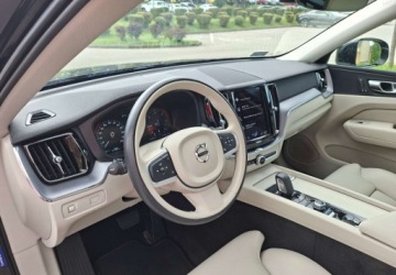 Volvo XC60 II 2021 Volvo XC 60 Kupiony w Polsce - pierwszy wlasciciel - serwisowany - Momentu, zdjęcie 23