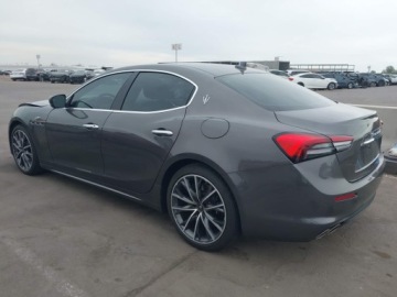 Maserati Ghibli III 2023 Maserati Ghibli 2023 MASERATI GHIBLI GT 3.0 Benzyna 345KM, zdjęcie 3