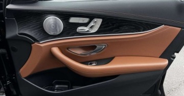 Mercedes Klasa E W213 Limuzyna 2.0 220d 194KM 2018 Mercedes-Benz Klasa E SalonPL Burmester Pamiec Foteli Skora LED Panorama K, zdjęcie 21