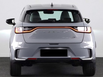 Lexus LBX 1.5 Hybrid 136KM 2025 Od ręki - Elegant 1.5 Hybrid 136KM | Podgrzewane fotele!, zdjęcie 3