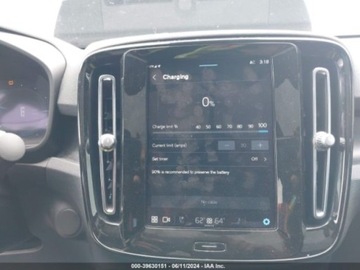Volvo XC40 2022 Volvo XC 40 2022r, Recharge Pure Electric, P8, 4x4 Elektryczny 402KM, zdjęcie 11