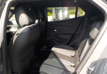 Peugeot 2008 II SUV Facelifting 1.2 PureTech 130KM 2024 Peugeot 2008 Okazja 1.2 Benzyna 130KM, zdjęcie 27