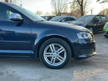 Audi A3 8P Hatchback 3d 1.4 TFSI 125KM 2009 Audi A3 Sportback 1.4 TFSI Ambition 125KM 2009r, zdjęcie 6