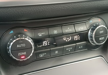 Mercedes GLA I Off-Roader Facelifting 2.0 220 184KM 2019 Mercedes-Benz GLA Zakupiony w Polsce - benzyna - 2,0 - 184 KM - wersja Edi, zdjęcie 32