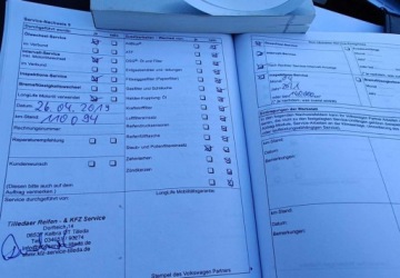 Volkswagen Touran II 1.6 TDI 105KM 2011 Volkswagen Touran Volkswagen Touran 1.6 TDI DPF Highline 1.6 Diesel 105KM, zdjęcie 24