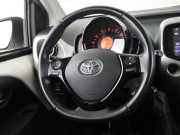 Toyota Aygo II Hatchback 5d 1.0 VVT-i 69KM 2016 Toyota Aygo 1.0 VVT-i, Salon Polska, GAZ, Klima, zdjęcie 17