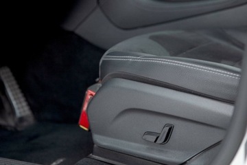 Mercedes GLC C253 SUV 2.1 220 d 170KM 2018 Mercedes-Benz GLC 220D 4Matic AMG Salon PL Autotrade Mercedes-Benz, zdjęcie 20