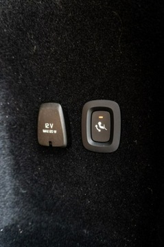 Volvo V60 II  Kombi Facelifting 2.0 B4 197KM 2023 Volvo V60 B4 D Plus Dark 197KM FV23%, zdjęcie 14