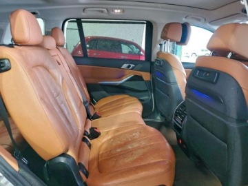 BMW X7 2021 BMW X7 xDrive40i 2021 3.0 Benzyna 335KM, zdjęcie 11