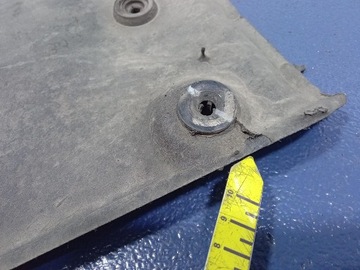 HYUNDAI I30 III ПЛАСТИКОВАЯ КРЫШКА ШАССИ ЛЕВАЯ ПАНЕЛЬ 84135-G4100