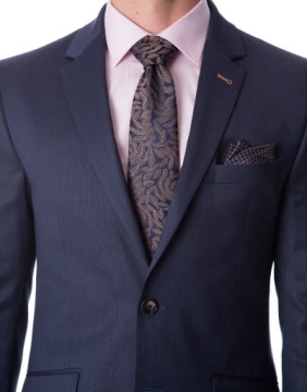 Мужской сингл -костюм.