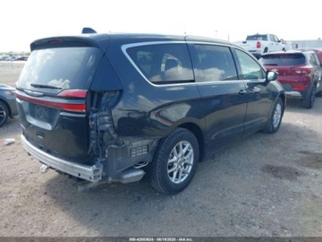 Chrysler Pacifica II 2023 Chrysler Pacifica Touring L 2023 3.6l 3.6 Benzyna 287KM, zdjęcie 5