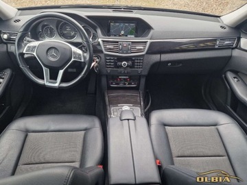 Mercedes Klasa E W212 Limuzyna 350 CDI BlueEFFICIENCY 231KM 2009 Mercedes-Benz Klasa E E350 V6 Diesel Automat Szyberdach 3.0 Diesel 230KM, zdjęcie 5