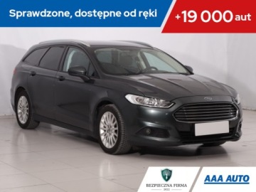 Ford Mondeo V Kombi 1.5 EcoBoost 160KM 2016 Ford Mondeo 1.5 EcoBoost, Salon Polska, Navi