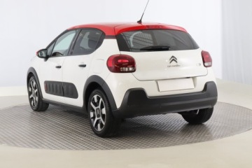 Citroen C3 II Hatchback facelifting 1.2 PureTech 110KM 2016 Citroen C3 1.2 PureTech, Salon Polska, Serwis ASO, zdjęcie 3