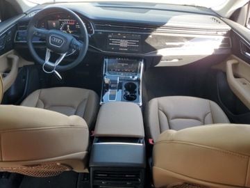 Audi Q8 2023 Audi Q8 Premium 2023 3.0l 3.0 Benzyna 335KM, zdjęcie 8