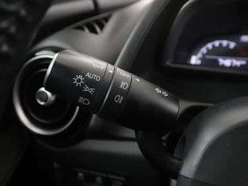 Mazda 2 III Hatchback 5d 1.5 SKYACTIV-G 75KM 2019 Mazda 2 1.5 Takumi Klimatronik Tempomat Grzane, zdjęcie 31