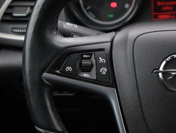 Opel Astra J GTC 1.4 Turbo ECOTEC 120KM 2013 Opel Astra 1.4 T, Klima, Klimatronic, Tempomat, zdjęcie 15