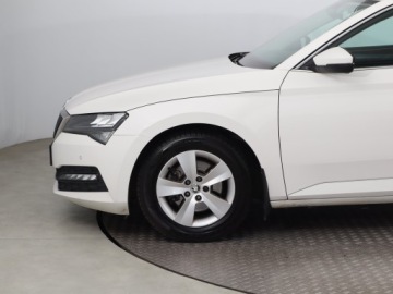 Skoda Superb III 2019 Skoda Superb 1.6 TDI, Automat, Navi, Klima, zdjęcie 14