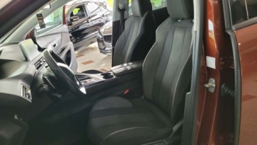 Peugeot 3008 II Crossover 1.6 BlueHDi 120KM 2017 Peugeot 3008 3008 Automat Bardzo ladny stan Serwisowany MOZLIWA ZAMIANA, zdjęcie 11