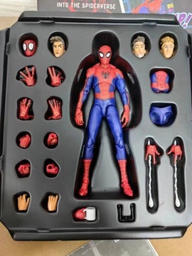 Фигурка Человека-паука Spider-Verse Action SV Peter B. Parker Sentinel