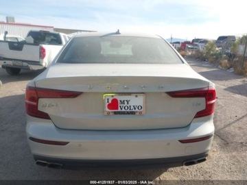 Volvo 2021 Volvo S60 Volvo S60 T5 Momentum, od ubezpieczalni 2.0 Benzyna 250KM, zdjęcie 3