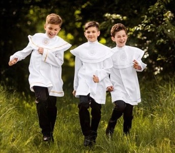 СУВЕНИРЫ ПЕРВОГО СВЯТОГО ПРИЧАСТИЯ / ЗОЛОТАЯ ЦЕПОЧКА С МЕДАЛЬЮ ДЛЯ МАЛЬЧИКА 18К