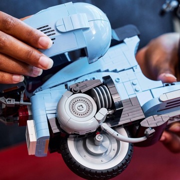 LEGO CREATOR EXPERT VESPA 125