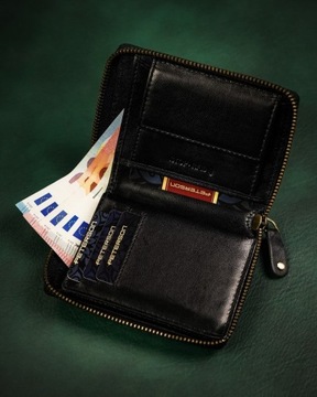 Kompaktowy portfel męski na suwak carbon Peterson