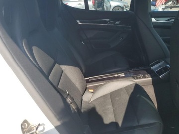 Porsche Panamera I Limuzyna Facelifting 3.0 416KM 2015 Porsche Panamera 2015 Porsche Panamera 4dr HB S E-Hybrid 3.0 Hybryda 416KM, zdjęcie 10