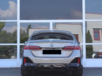 BMW Seria 5 G90-91 2025 BMW Seria 5 540d xDrive Sport Sedan 3.0 (303KM) 2025, zdjęcie 1