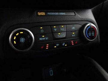 Ford Focus IV Kombi 1.5 EcoBlue 120KM 2019 Ford Focus klimatyzacja navi grzane fotele, zdjęcie 26