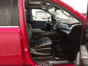 Chevrolet Suburban GMT900 2020 Chevrolet Suburban LT 2020 5.3l 5.3 Benzyna 355KM, zdjęcie 8