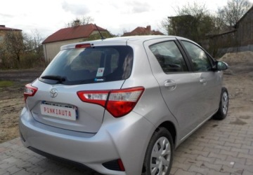 Toyota Yaris III Hatchback 5d Facelifting 2017 1.0 VVT-i 72KM 2019 Toyota Yaris Okazja Benzyna 72KM, zdjęcie 15