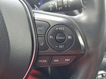 Toyota Corolla XII TS Kombi 2.0 Hybrid Dynamic Force 184KM 2021 Toyota Corolla 2.0 Hybrid Comfort Tech Salon PL ASO FV23 2.0 Hybryda 184KM, zdjęcie 18