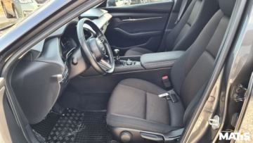 Mazda 3 IV Sedan 2.0 Skyactiv-G 122KM 2019 Mazda 3 2.0BENZ manual Navi kamera head up podgrz kierownica 2.0 Benzyna, zdjęcie 5