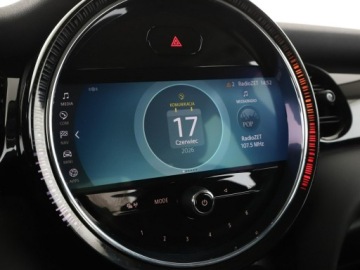 Mini One II 2022 Mini ONE Benzyna Essential Klimatronik Nawigacja, zdjęcie 22