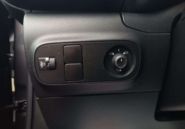 Citroen C3 III Hatchback Facelifting 1.2 PureTech 110KM 2023 Citroen C3 1.2 110KM Automat Kamera MirrorScreen SalonPL SerwisASO FV23 Gw, zdjęcie 23