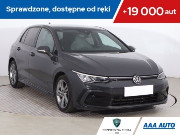 Volkswagen Golf VII Hatchback 5d Facelifting 1.5 TSI BMT 130KM 2020 VW Golf 1.5 eTSI, Salon Polska, Navi, Klima