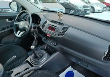 Kia Sportage III SUV 2.0 DOHC 163KM 2010 Kia Sportage 2,0Benz Super stan Oryginal Ksenon 2.0 Benzyna 163KM, zdjęcie 12