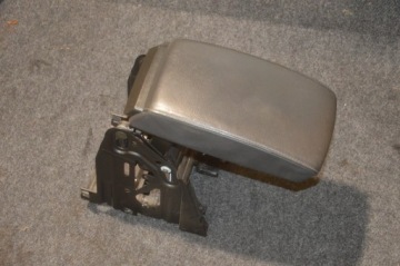 Skoda Octavia II Podłokietnik skóra