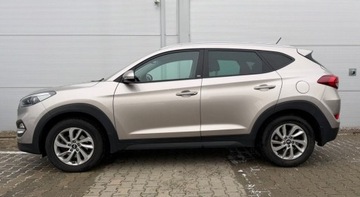 Hyundai Tucson III SUV 1.7 CRDI 115KM 2016 Hyundai Tucson 1.7 CRDI BlueDrive Go 2WD 115 KM Salon PL 1.7 Diesel 115KM, zdjęcie 4