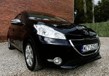 Peugeot 208 I Hatchback 3d 1.2 VTI 82KM 2014 Peugeot 208 Salon PL Czujniki Kamera niski przebieg Gwarancja w cenie Waw, zdjęcie 33