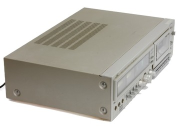 УНИКАЛЬНЫЙ СТЕРЕОМАГНИТОФОН JVC KD-A7 ПОТРЯСАЮЩИЙ