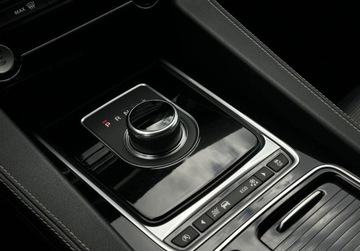 Jaguar F-Pace 2017 Jaguar F-Pace R Sport, Lampy LED, 2.0 D AWD 4x4, Bezwypadkowy Nowy Rozrzad, zdjęcie 11